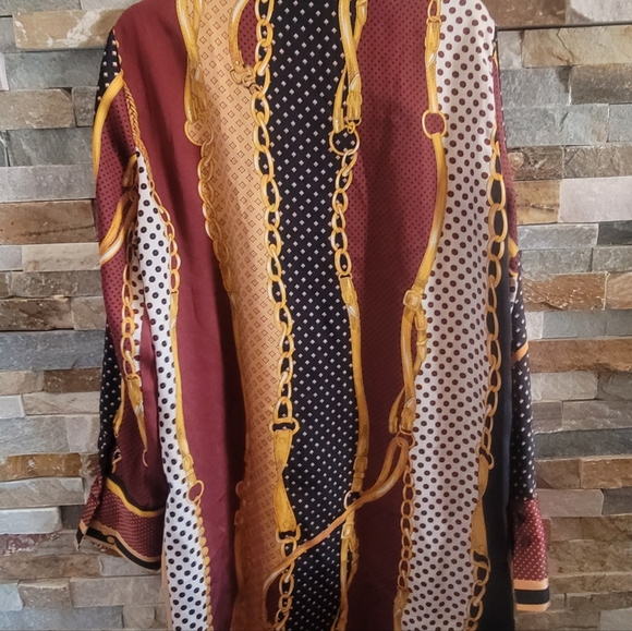 Zara Blouse - Picture 3 of 3